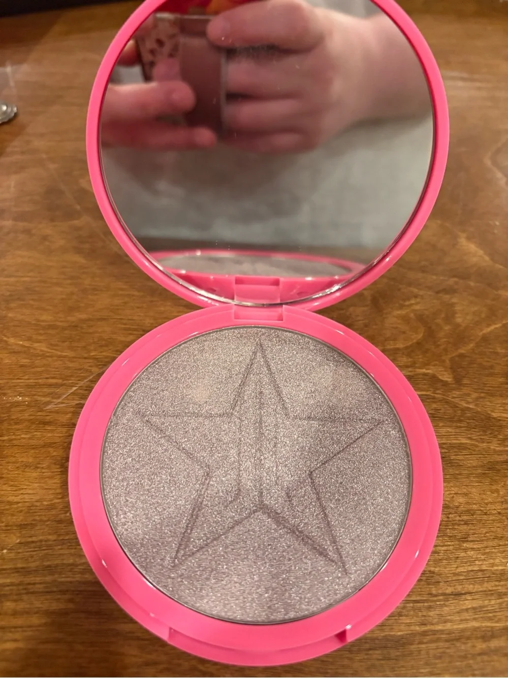 Jeffree Star Lavender Snow Skin Frost